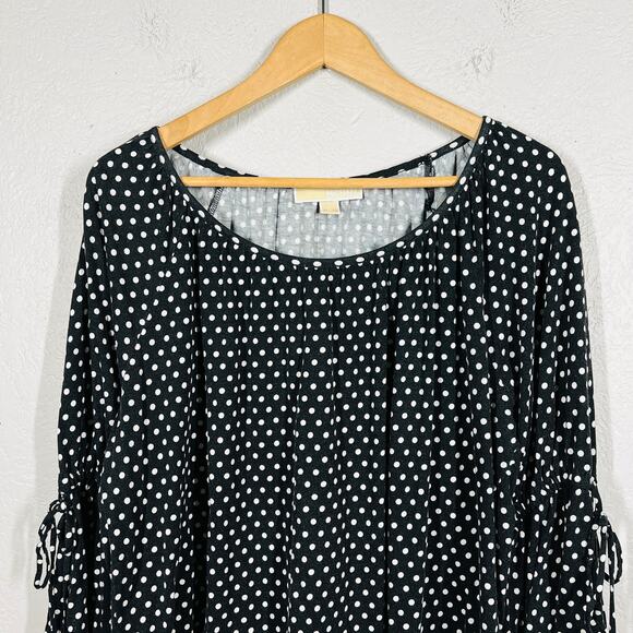 Michael Kors Polka Dot Bell Sleeve Tunic Top Scoop Neck Blouse Black White - 1X - Picture 2 of 6